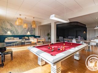Villa rénovée à Cholet avec piscine privée et vue sur le lac, idéale pour 15 personnes - FR-1-622-105 - Cholet - 7