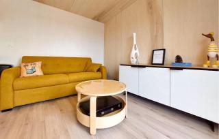 2 Bedroom Beautiful Home In Ambon - Ambon - 8