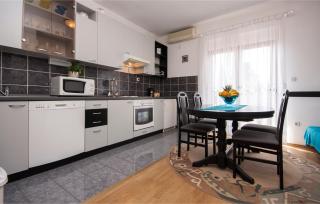 Apartments Tresan - Tribunj - 5