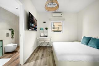 Netanya Beachfront Bliss Apartments by Sea N' Rent - Netanya - 4