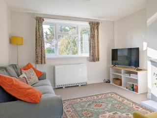 Southwood Farm Cottage - - 8