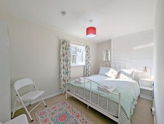 Southwood Farm Cottage - - 6