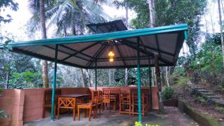 Kathadia Homestay - Cherambane - 1