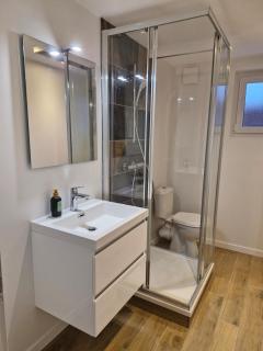 Gite Le Zénith - 3 chambres, 3 salles de bain - proche CNPE et PIPA - Lagnieu - 6