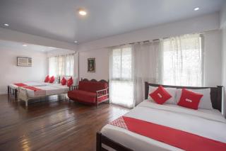 OYO 588 Sunrock Resort - 9