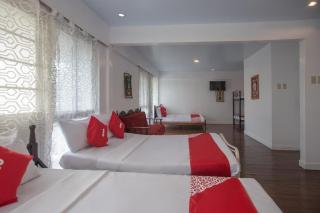 OYO 588 Sunrock Resort - 5