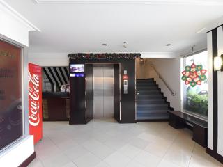 OYO 115 Northridge Mansions - Manila - 4