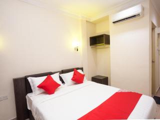 OYO 43915 T P Hotel - Sitiawan - 3