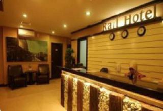 Capital O Rail Hotel - 8