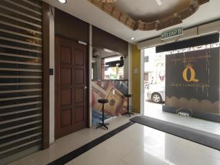 Super OYO 998 Queen City Hotel - George Town - 6