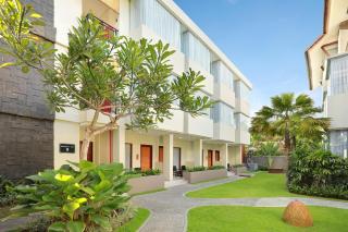 Townhouse Oak Signature Hotel - Sanur - 6