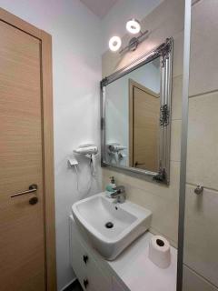 Boutique HOME in GranVia Park - Bucharest - 8