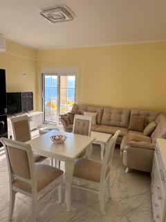 Haus Maximilian - Sarandë - 6
