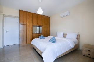 Xeno Bayview Apartment Salamina - Salamina - 3