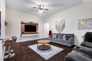 Modern Pet-Friendly Duplex Near River Walk Duplex - San Antonio - 1