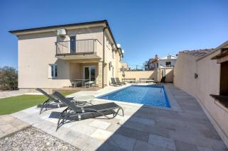 Villa Queen Jelena - Happy Rentals - Galižana - 0