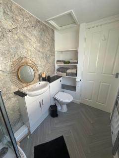 Starboard Cottage - 2