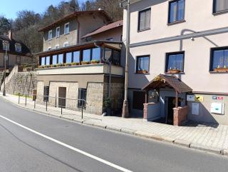 U Bocmana s výhledem na zámek a Labe - Děčín - 8