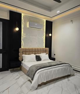The White Suites - by the Creek - Karachi - 8