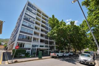 Chic City Studio Apartment with Mountain Views - Cidade Do Cabo - 9