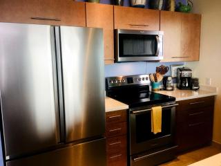 Idyllic Getaway with Ocean Views in Captain Cook, Hawaii - 2