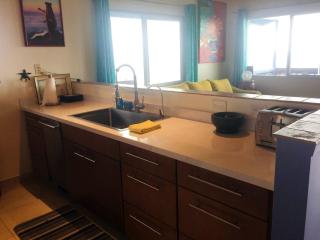 Idyllic Getaway with Ocean Views in Captain Cook, Hawaii - 1