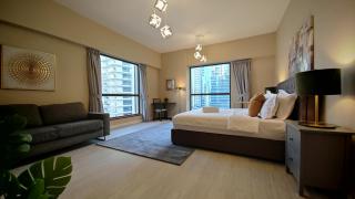 Modern, spacious, Luxe 5BR plus Maid condo in JBR, near JBR Beach, Marina view, By La Buena Vida Holiday Homes - 1