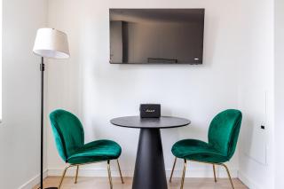 Blueground Midtown S gym roof nr Times Sq NYC-1791 - 6