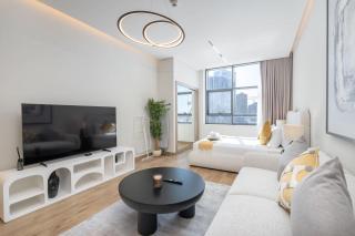 Mesmerizing Studio Located in the Center of JVC - Dubai - 0