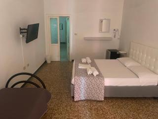 Dama HostelBB - Napels - 8