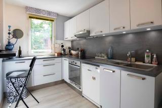 Nice 64 M2 Bright Well Decorated With Wifi - 4