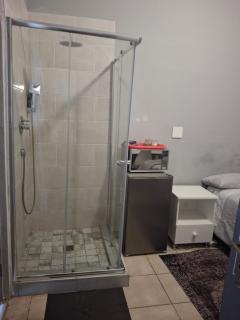 OlimG Stays Budget Room 2 - 2