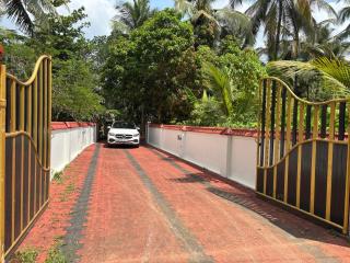 "Rohini Villa" 5 Bedroom Luxury Garden Villa in Kozhikode - Māvūr - 7