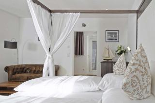 Hotel ChiemseePanorama - 5