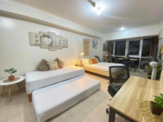 South of Market Private Residences nr SM Aura BGC - Manila - 4