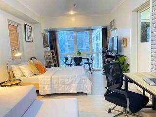 South of Market Private Residences nr SM Aura BGC - 3