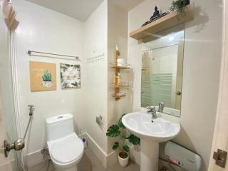South of Market Private Residences nr SM Aura BGC - Manila - 1