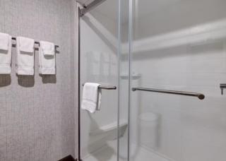 Holiday Inn Express & Suites - Detroit - Dearborn by IHG - 4