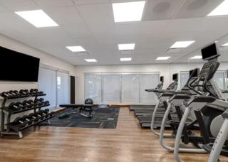 Holiday Inn Express & Suites - Detroit - Dearborn by IHG - 8