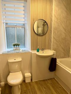 Central, Modern Apartment - Private Terrace - Dog Friendly - 1