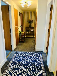 Central, Modern Apartment - Private Terrace - Dog Friendly - 1