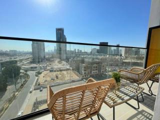 Smart Home 1br In Jvc With Premium Furniture - 7