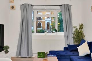 1 Bedroom Apartment By Arhouse Apartments Short Lets & Serviced Accommodation Highbury With Free WiFi - 1