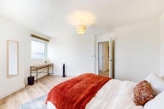 Boho Chic 2Bed Apt-Marina Views Near River Thames - North Woolwich - 3