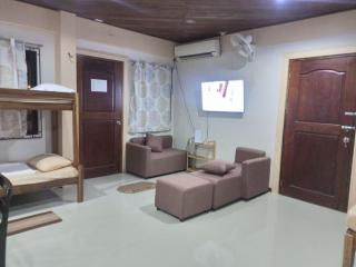 Cockatoo Pool & Beachfront Transient Your Relaxing Family Getaway by the Sea - 3