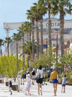La Ciotat T2 Climatisé Plage Lumière avec garage - 2