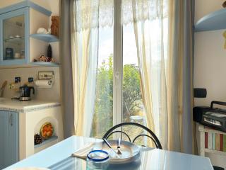 250 mt dal mare - Relax e Posto Auto - Pietra Ligure - 2
