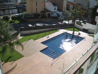Luminoso apartamento con piscina - 1