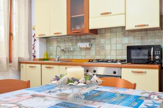House with Private Garden Near City Centre and Beach - Olbia - 4