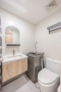 Modern Minimalist Studio with Balcony & Sunset View - Lapu Lapu City - 2
